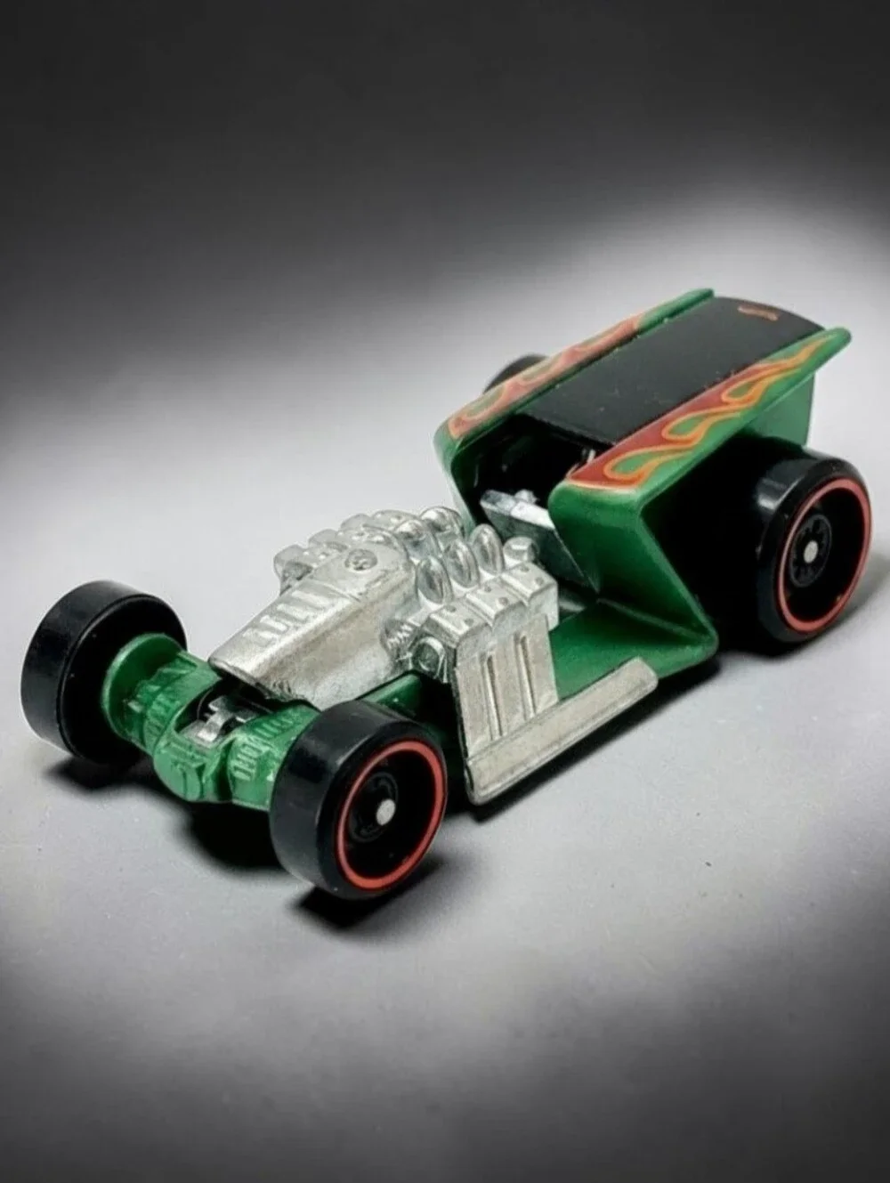 2015 Hot Wheels Green Z-Rod #166, Rod Squad Series 10/10 Die-Cast 1:64 Scale Toy